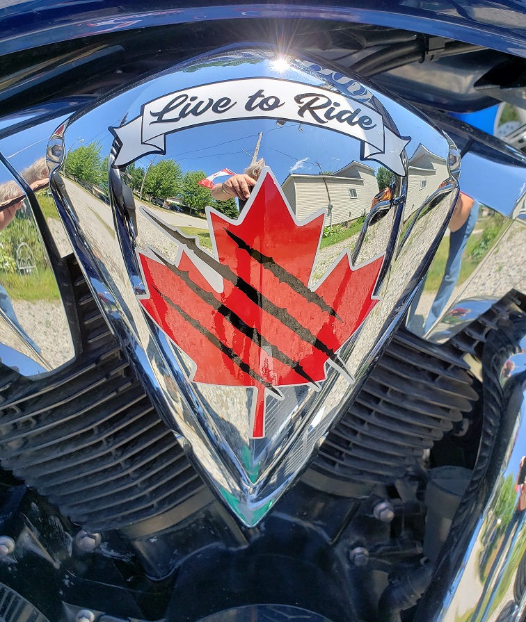 proudly canadian graphic